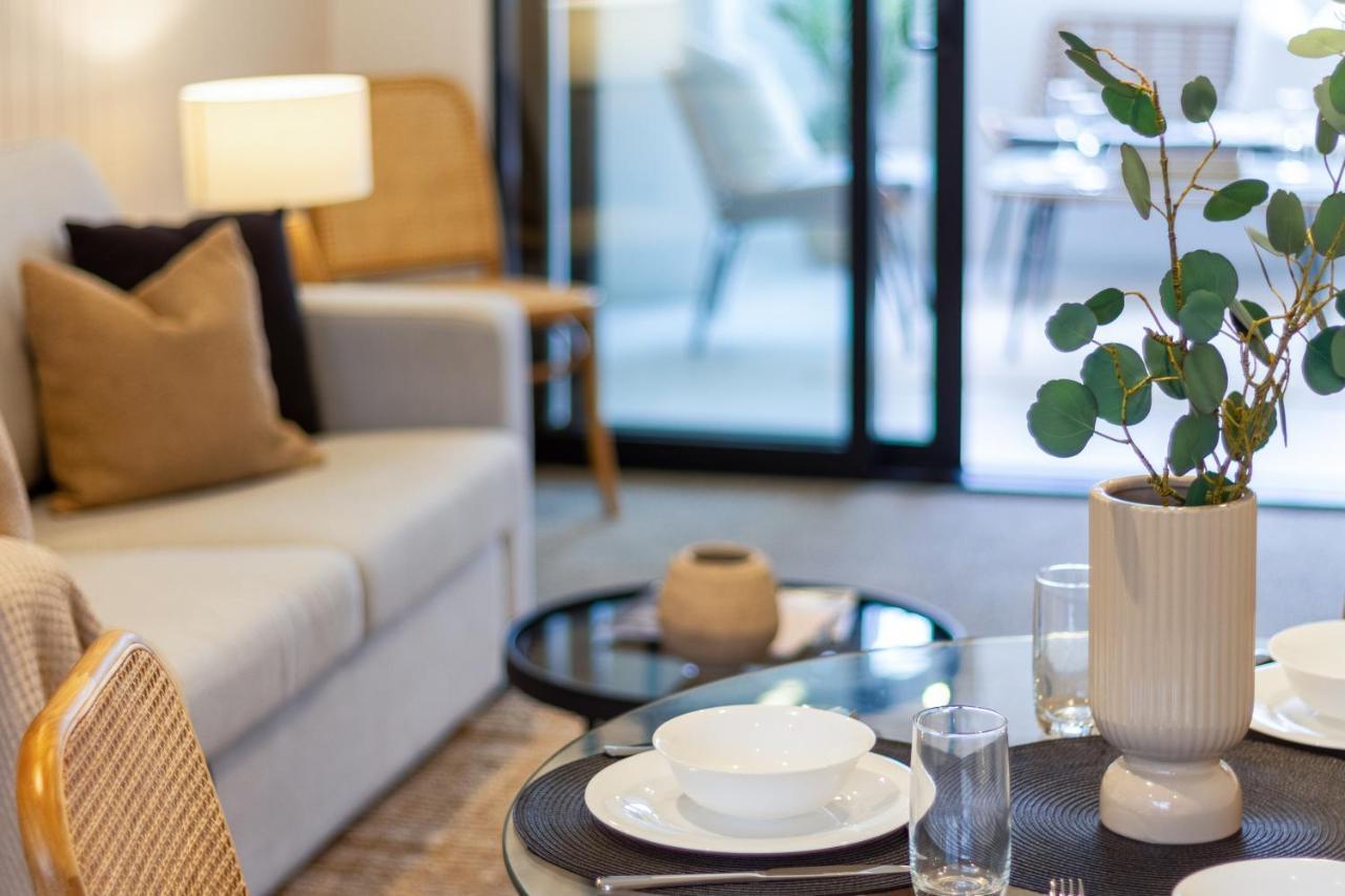 In The Heart Of It All: 2 Bed Cbd Townhouse Крайстчърч Екстериор снимка