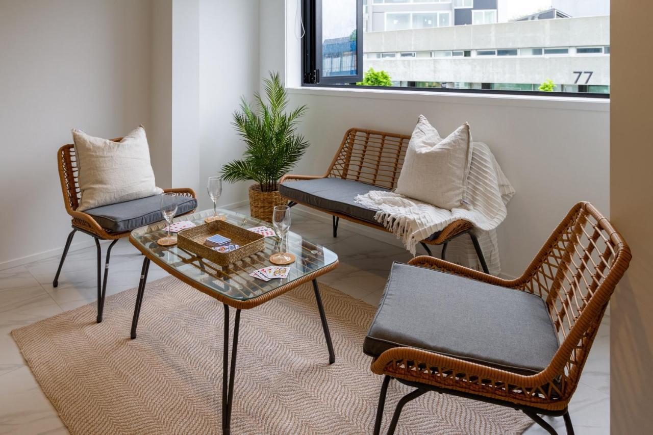 In The Heart Of It All: 2 Bed Cbd Townhouse Крайстчърч Екстериор снимка